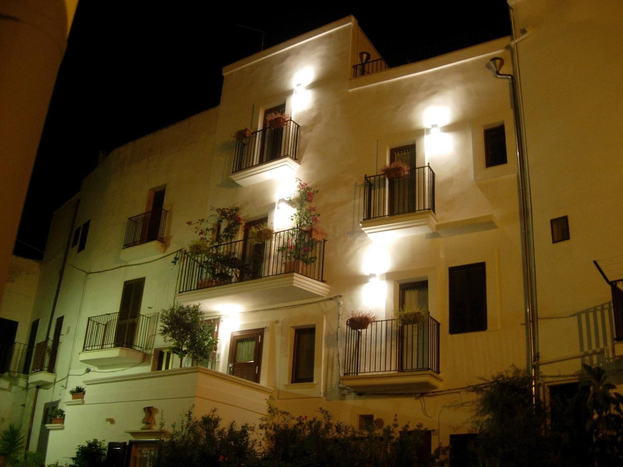 Tra le Mura Hotel Polignano a Mare Exterior foto